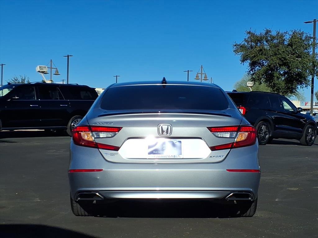 Used 2022 Honda Accord Sport image 3