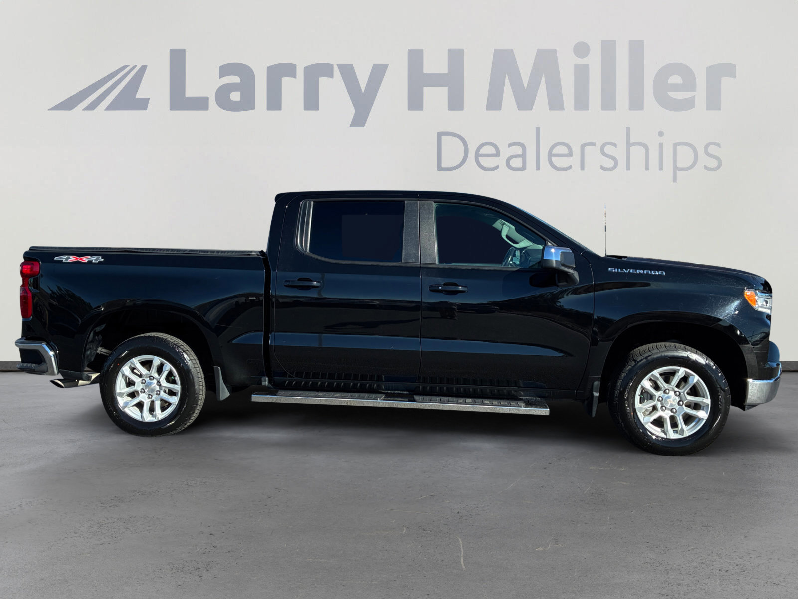 Used 2022 Chevrolet Silverado 1500 LT image 6