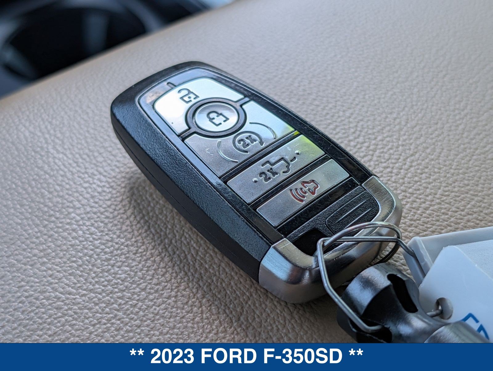 Certified 2023 Ford F350 Lariat w/ Tow Technology Package AWD/4WD image 40