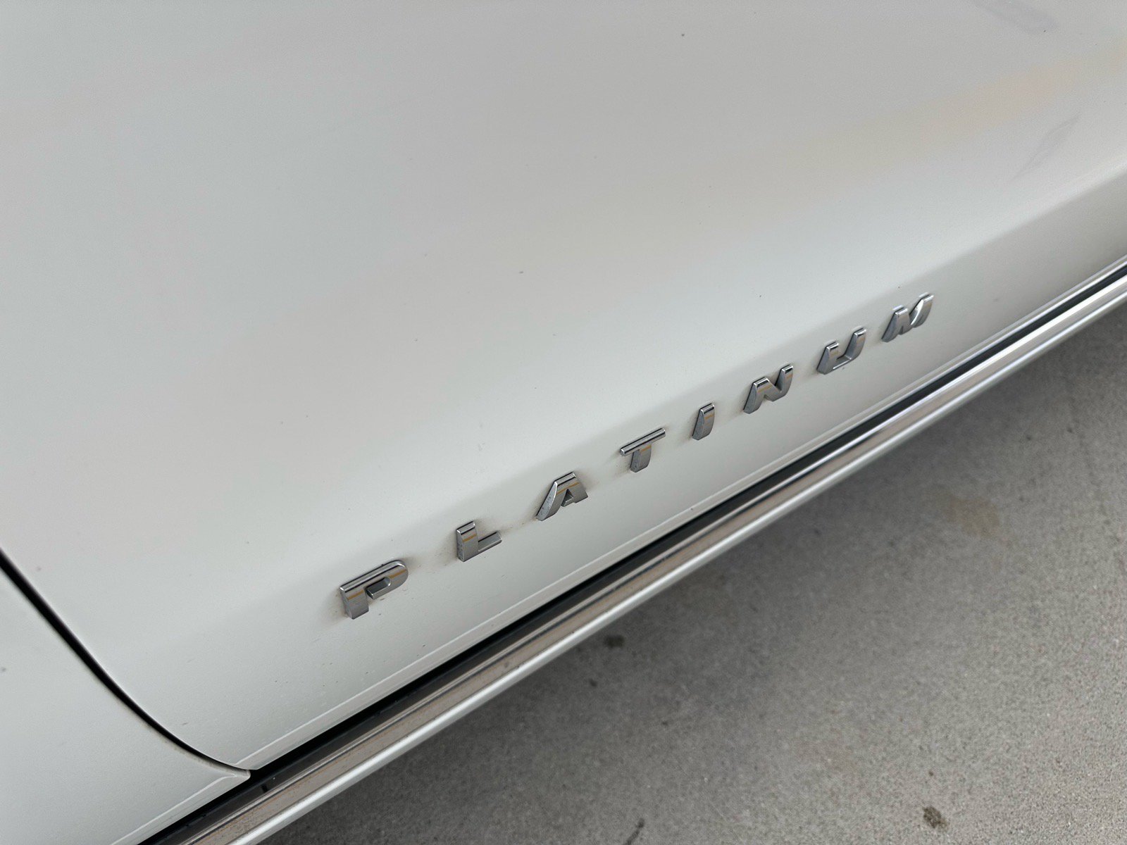 Certified 2022 Ford Expedition Platinum AWD/4WD image 4