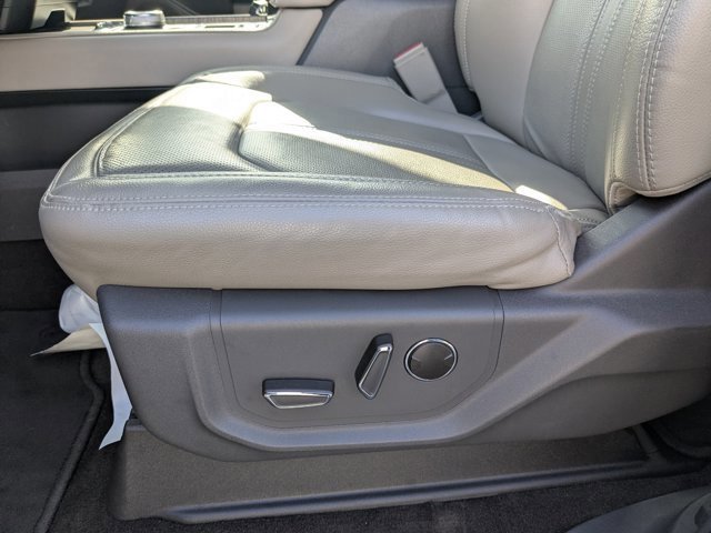 Certified 2021 Ford Expedition Limited image 22