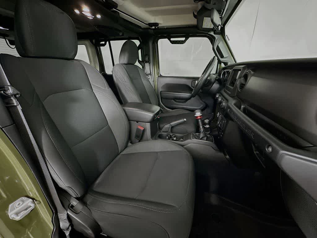 Used 2022 Jeep Wrangler Unlimited Sport AWD/4WD image 15