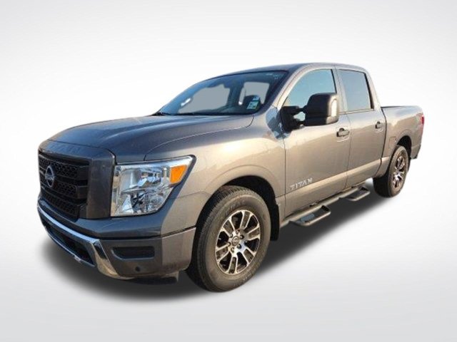 Used 2024 Nissan Titan SV w/ SV Convenience Package RWD image 4
