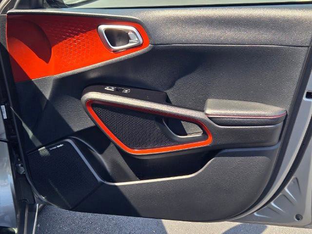 Used 2025 Kia Soul GT-Line w/ GT-Line Technology Package FWD image 6
