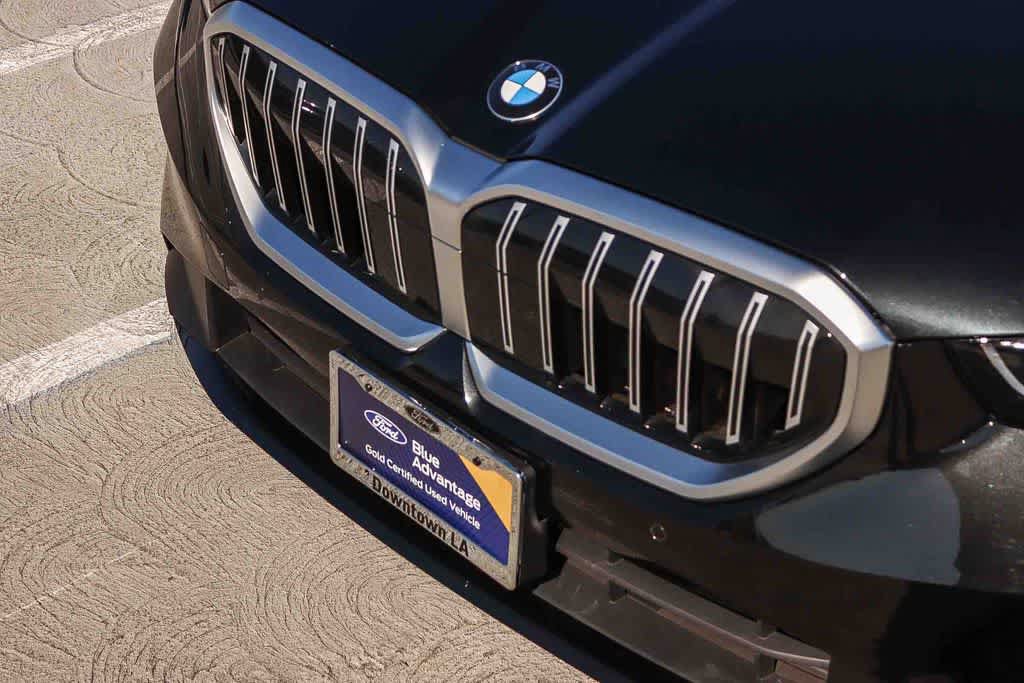 Used 2025 BMW 530i RWD image 8