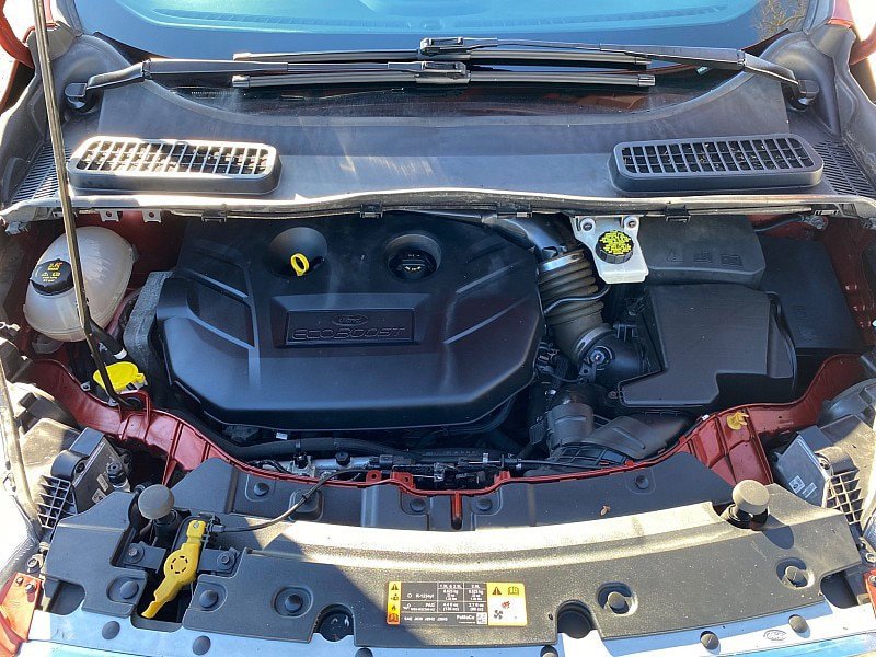 Certified 2019 Ford Escape Titanium AWD/4WD image 61