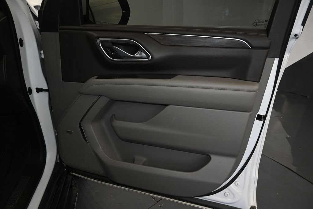 Used 2021 Chevrolet Tahoe LT AWD/4WD image 25