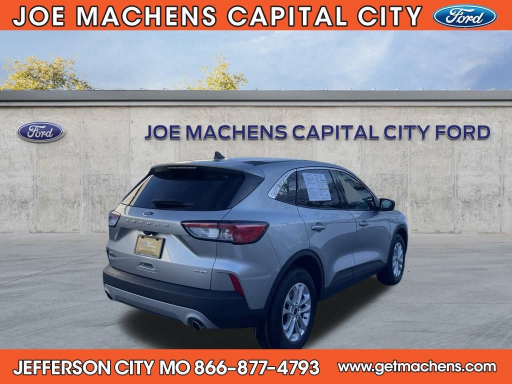 Certified 2022 Ford Escape SE w/ Cold Weather Package image 5