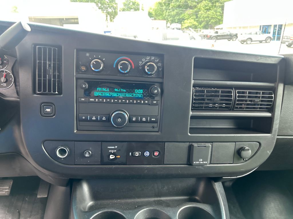 Used 2024 Chevrolet Express 2500 w/ Driver Convenience Package RWD image 33