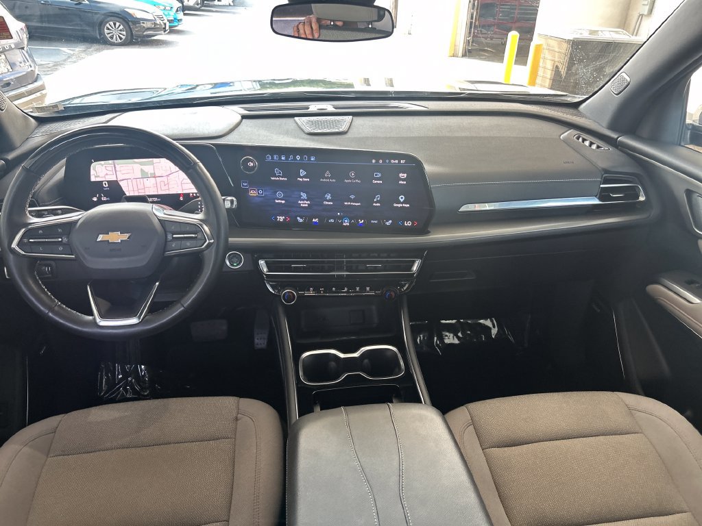 Used 2024 Chevrolet Traverse LT w/ Enhanced Driving Package FWD image 15