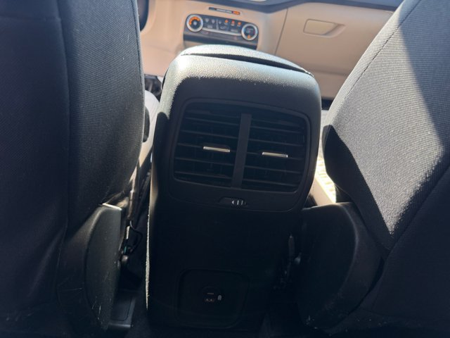 Certified 2020 Ford Escape SE AWD/4WD image 32