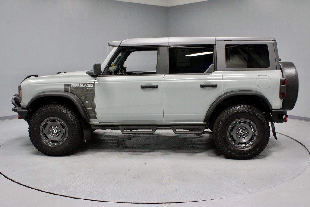 Certified 2024 Ford Bronco Everglades AWD/4WD image 9