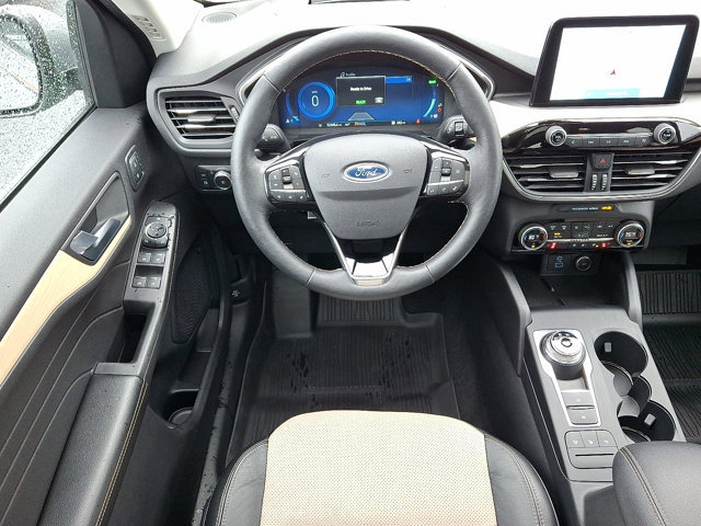 Certified 2021 Ford Escape Titanium w/ Titanium Elite Package AWD/4WD image 12