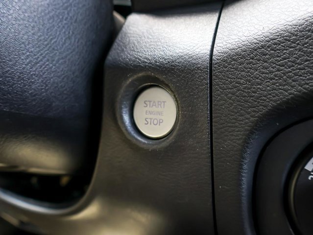 Used 2022 Nissan Frontier PRO-4X w/ Technology Package AWD/4WD image 24