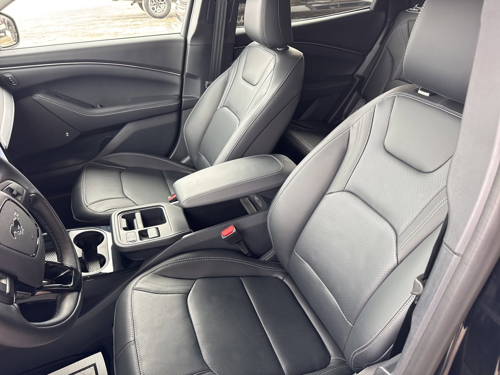 Certified 2025 Ford Mustang Mach-E Premium image 22