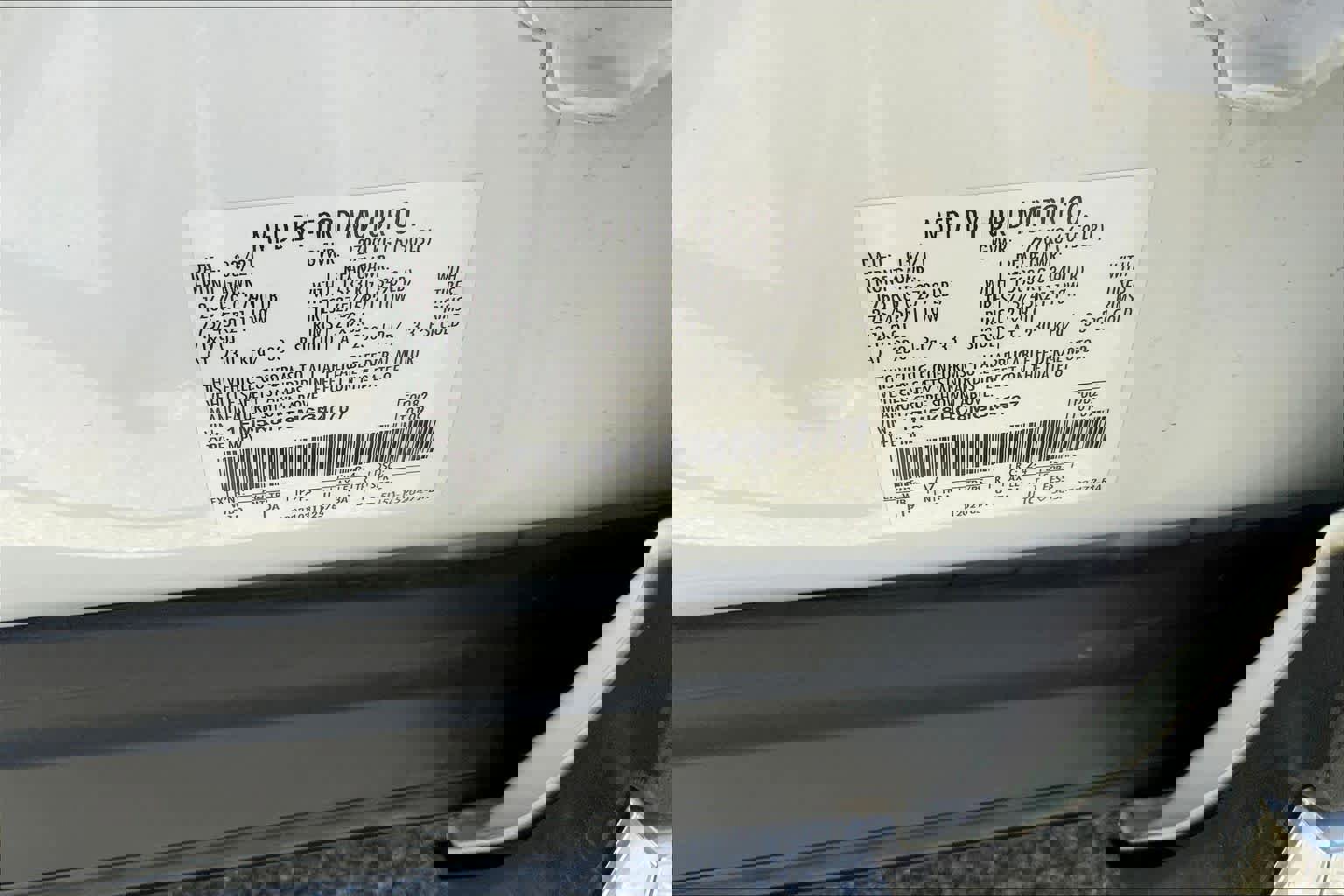 Certified 2021 Ford Explorer Platinum w/ Equipment Group 601A image 34