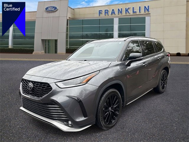 Used 2023 Toyota Highlander XSE