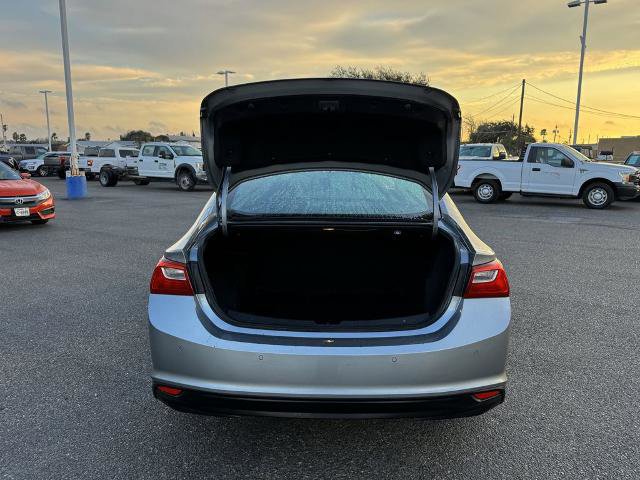 Used 2024 Chevrolet Malibu LT image 9