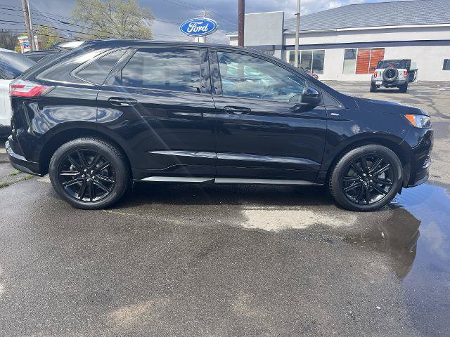 Certified 2023 Ford Edge ST-Line AWD/4WD image 2