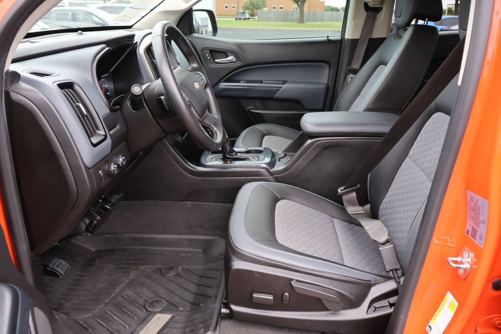 Used 2021 Chevrolet Colorado Z71 AWD/4WD image 31