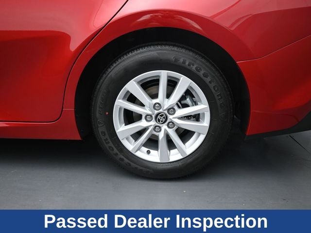 Used 2025 Toyota Camry LE FWD image 16