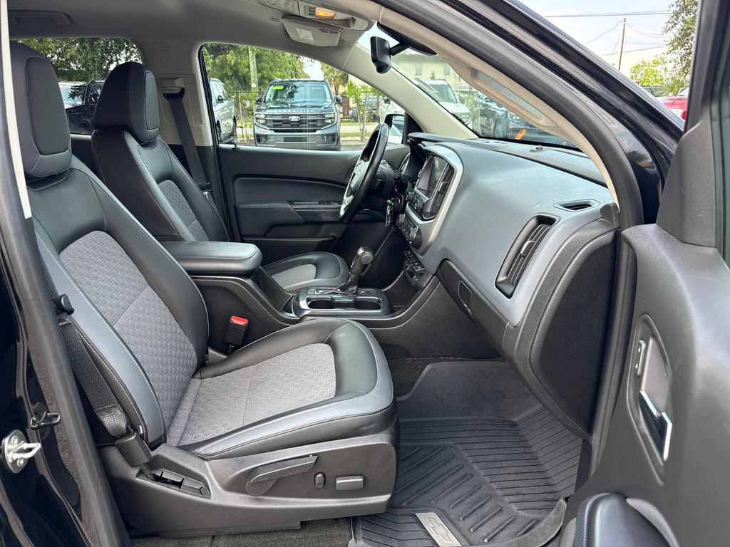 Used 2017 Chevrolet Colorado Z71 AWD/4WD image 25