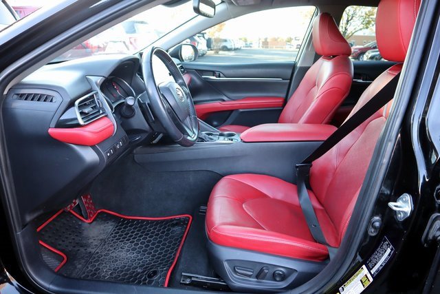 Used 2021 Toyota Camry XSE image 27