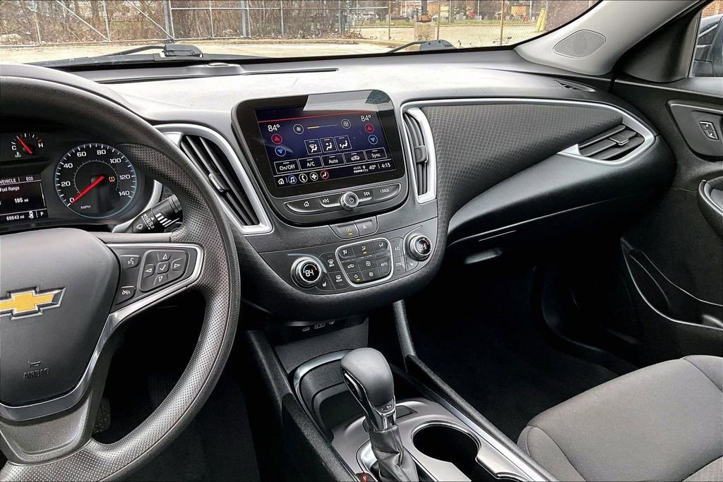 Used 2023 Chevrolet Malibu LT FWD image 6