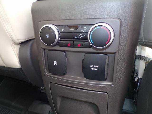 Certified 2022 Ford Explorer Platinum w/ Technology Package image 13