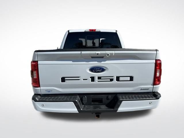 Certified 2022 Ford F150 XLT w/ Equipment Group 302A High image 5