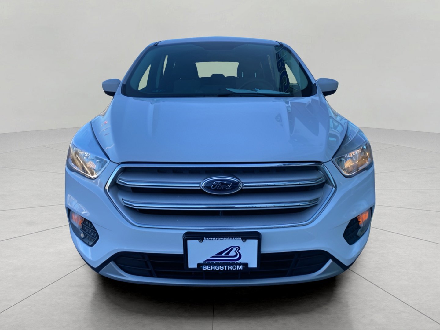 Certified 2019 Ford Escape SE image 3
