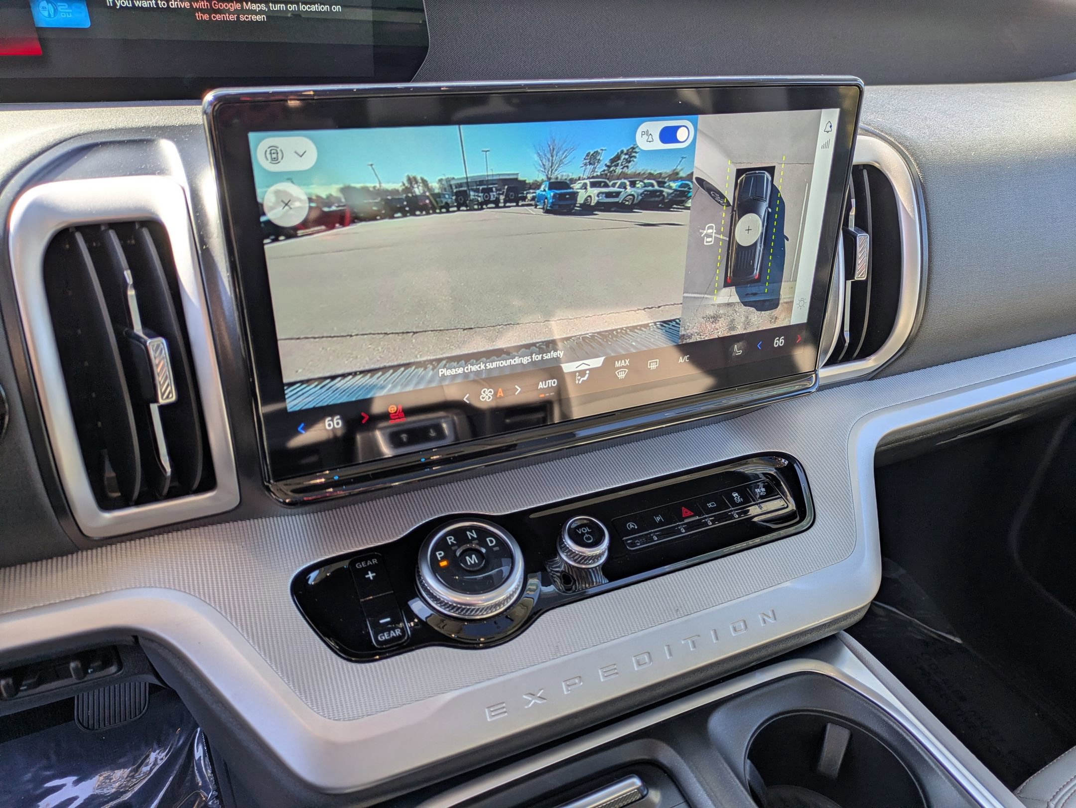 Certified 2025 Ford Expedition Active image 23