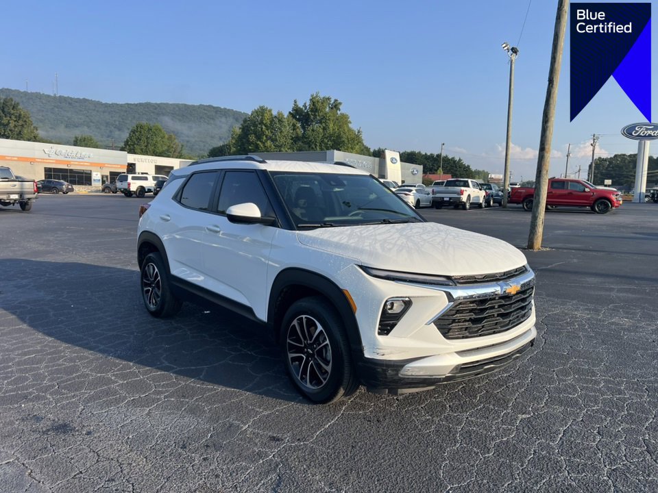 Used 2025 Chevrolet TrailBlazer LT w/ Convenience Package