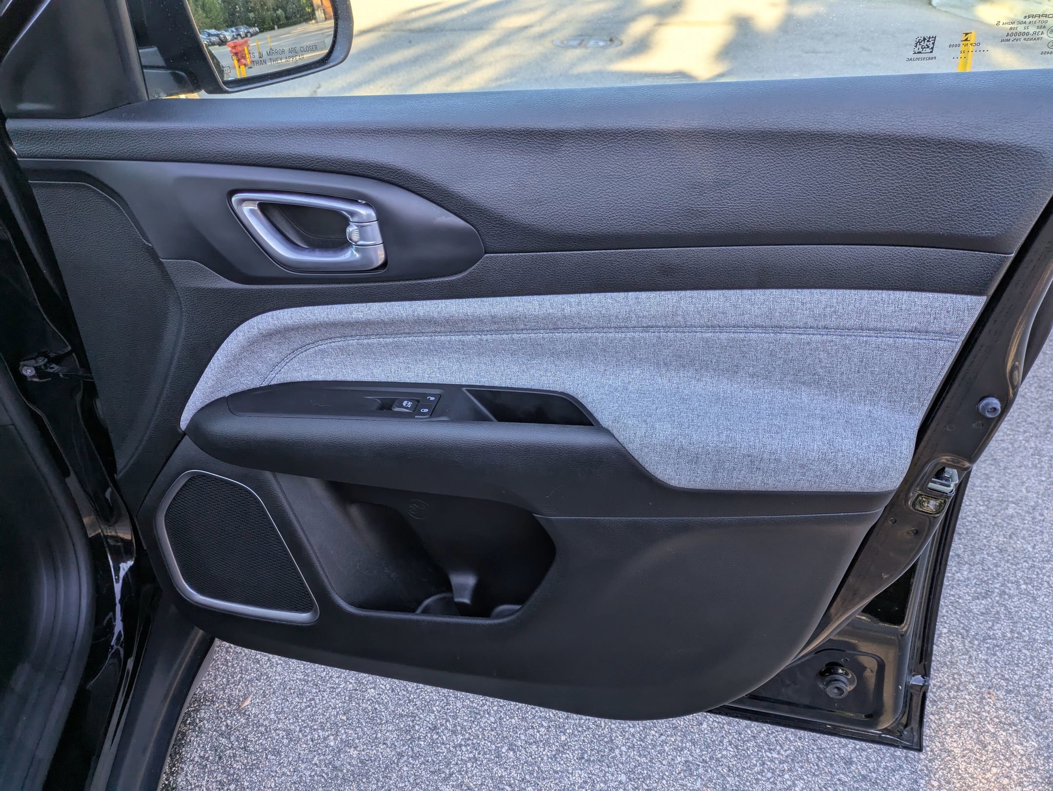 Used 2022 Jeep Compass Latitude image 39