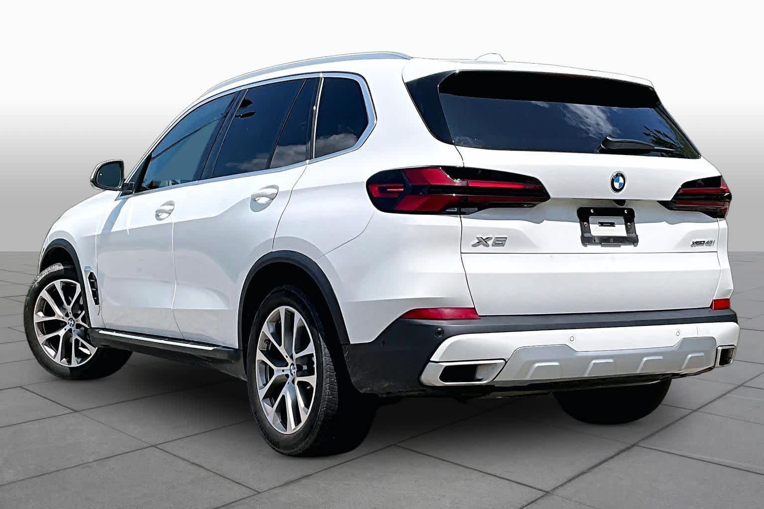 Used 2026 BMW X5 xDrive40i AWD/4WD image 12