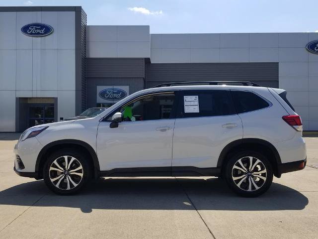 Used 2023 Subaru Forester Limited AWD/4WD image 6