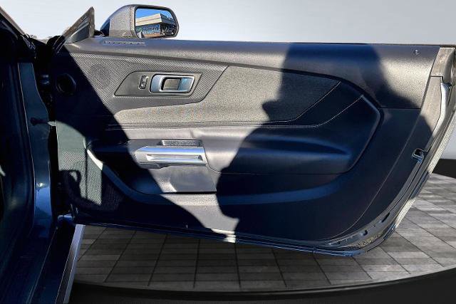 Certified 2025 Ford Mustang Coupe image 30