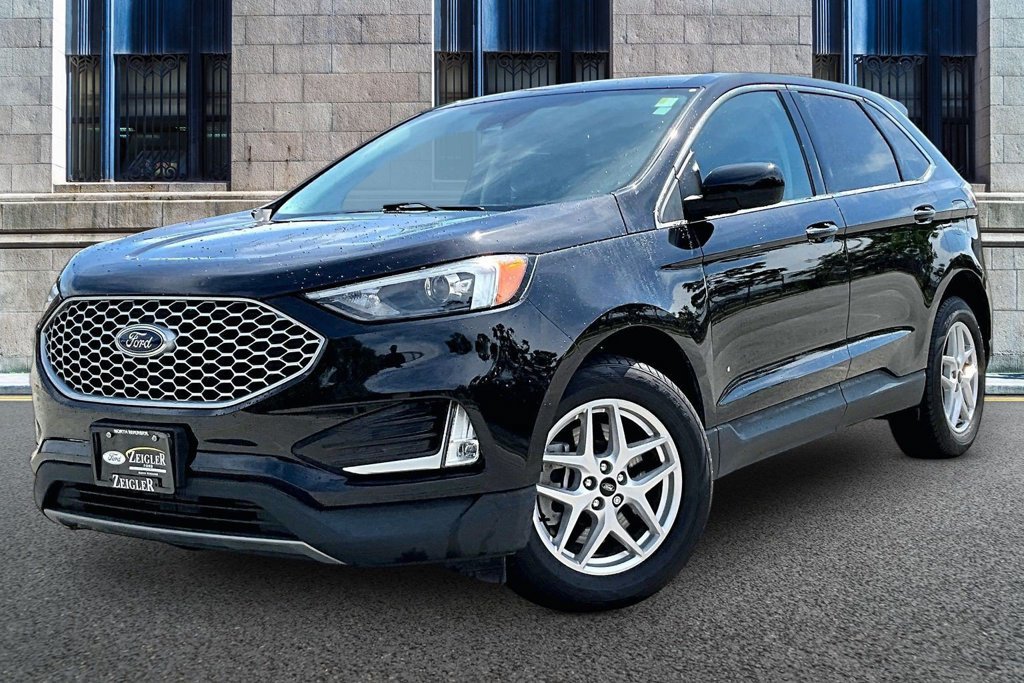 Certified 2023 Ford Edge SEL w/ Convenience Package AWD/4WD image 2
