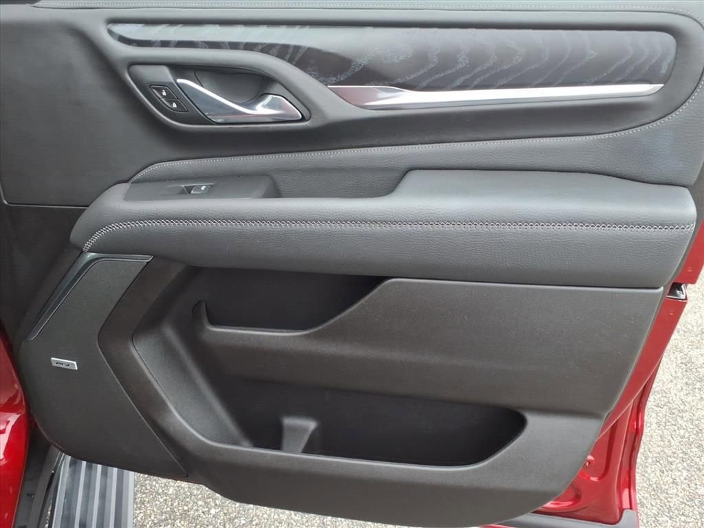 Used 2021 GMC Yukon Denali w/ Denali Premium Package image 19