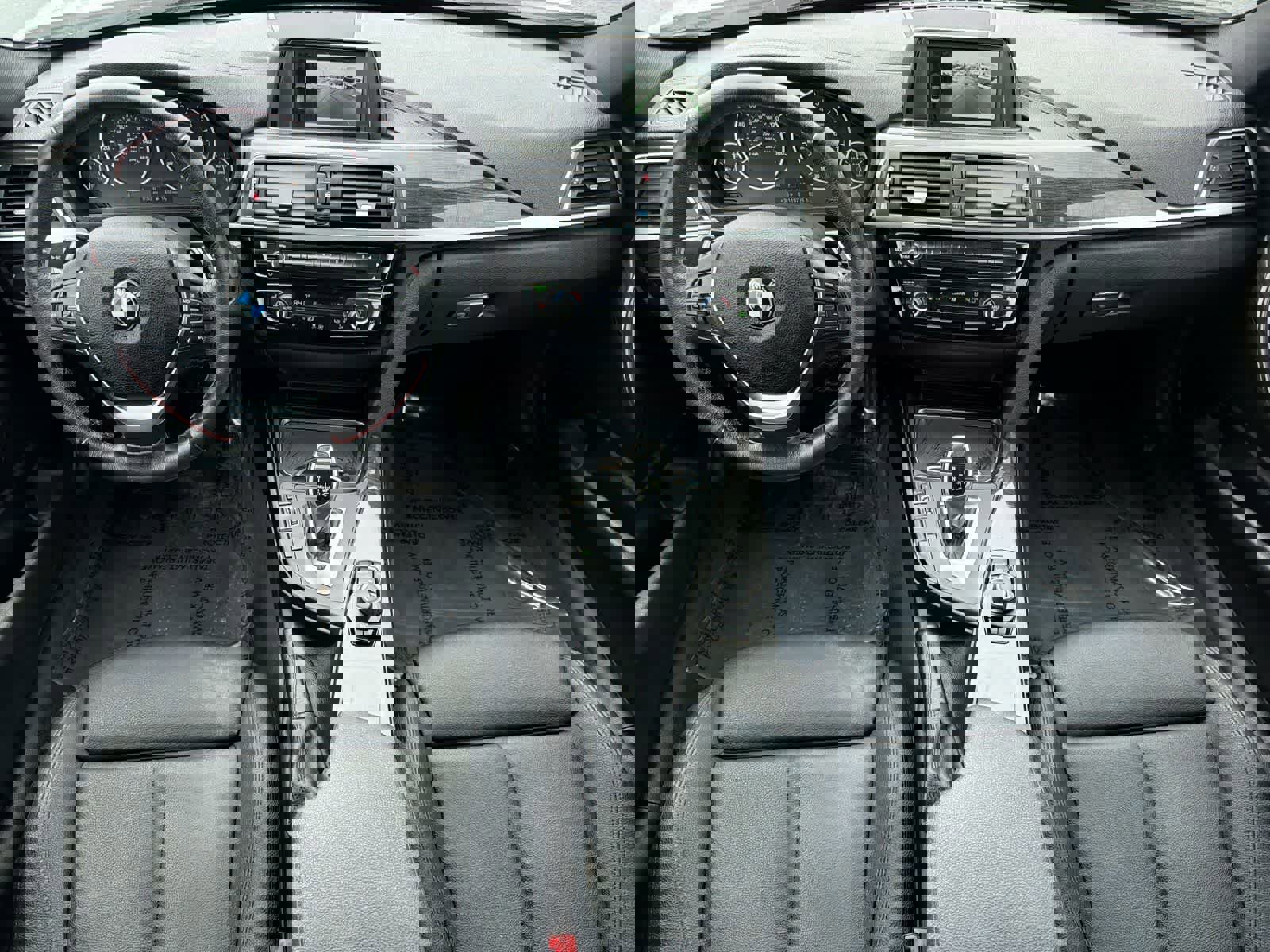 Used 2018 BMW 330i xDrive Sedan image 16