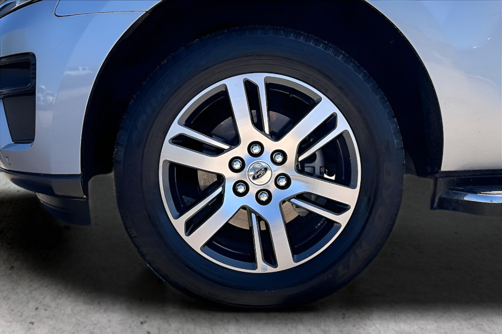 Certified 2022 Ford Expedition XLT RWD image 37