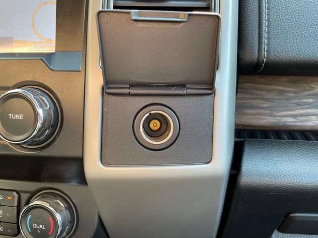 Certified 2019 Ford F150 Lariat w/ Trailer Tow Package AWD/4WD image 33