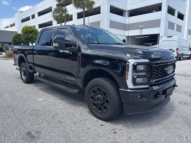 Certified 2025 Ford F250 Lariat w/ Black Appearance Package AWD/4WD image 4