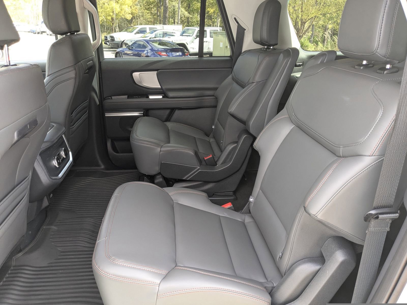 Certified 2025 Ford Expedition Max Active image 15