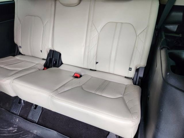 Certified 2019 Ford Expedition Platinum image 31