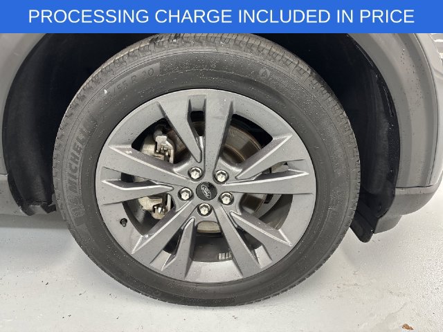 Certified 2023 Ford Explorer XLT w/ Equipment Group 202A AWD/4WD image 2