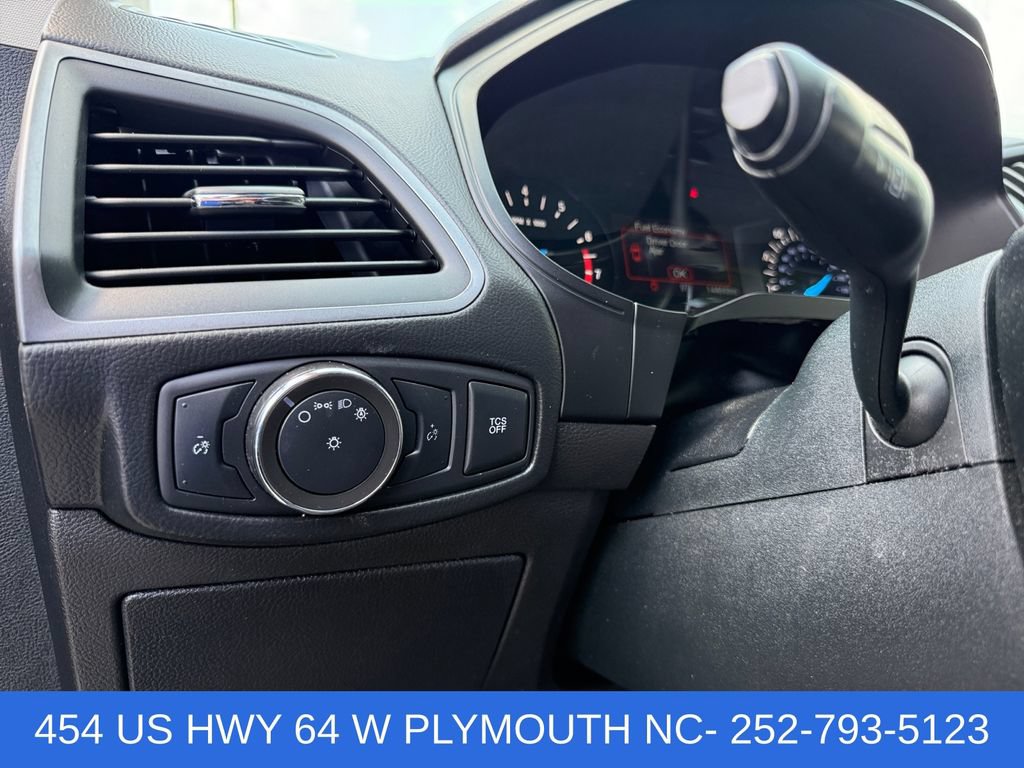 Certified 2020 Ford Edge SE FWD image 19
