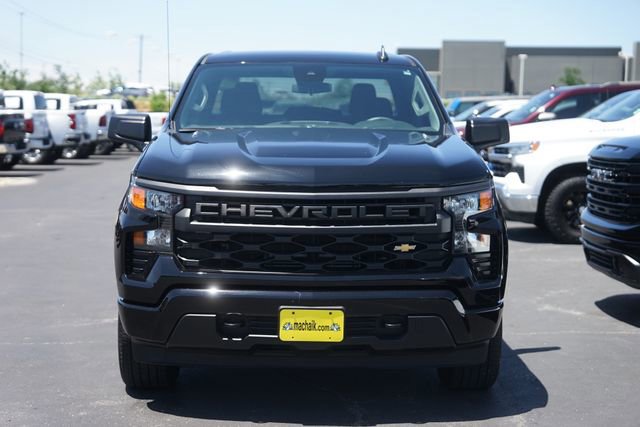 Used 2025 Chevrolet Silverado 1500 Custom AWD/4WD image 3