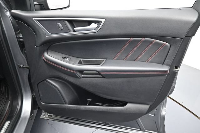 Certified 2021 Ford Edge ST-Line FWD image 32
