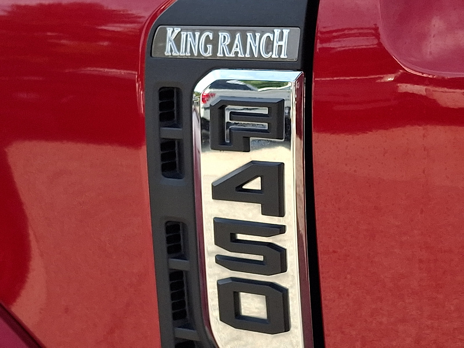 Certified 2023 Ford F450 King Ranch w/ FX4 Off-Road Package AWD/4WD image 35